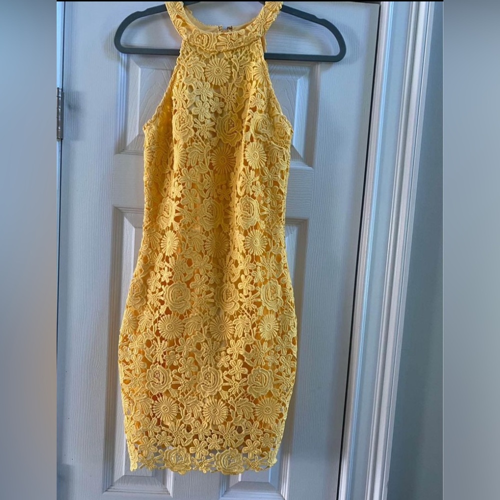 Lulus yellow lace halter dress